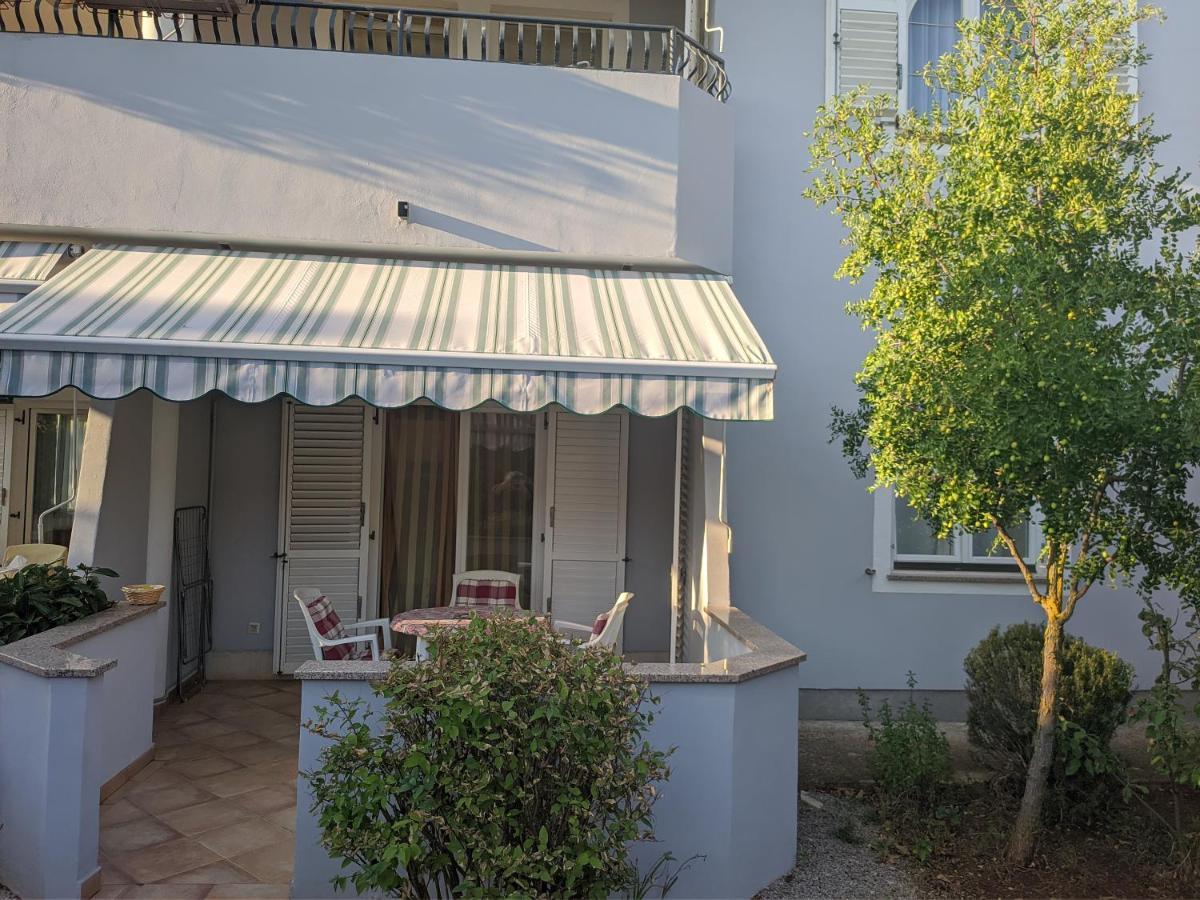 Villa Triton Vinkuran Exterior foto